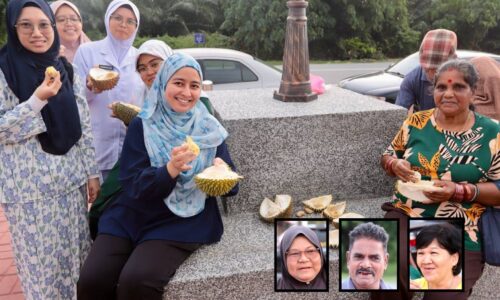 TERIMA KASIH TOK RAUF, RAKYAT PUAS HATI MAKAN DURIAN PERCUMA