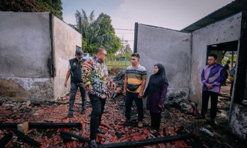 ‘TERIMA KASIH BINA SEMULA RUMAH KAMI’