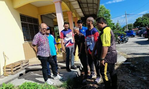ISU INFESTASI LALAT FELDA MENGGONG DIBERI PERHATIAN SERIUS