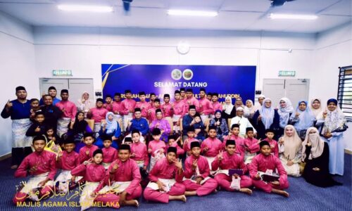 MAIM SEMAI KASIH SAYANG KEPADA ANAK YATIM RAYSAS SEMPENA HARI ASYURA