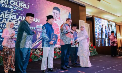 MELAKA PERUNTUK RM45 JUTA PERKASA SEKTOR PENDIDIKAN ISLAM