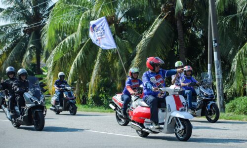 JALAN LADANG 5KM BERI MANFAAT BESAR BUAT 200 PEKEBUN KECIL