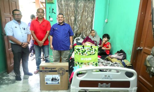 WRUR SUNGAI RAMBAI: RM1 JUTA BINA BAHARU, BAIK PULIH RUMAH RAKYAT
