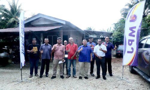 BUMBUNG BAHARU, BANTUAN BERMAKNA BUAT NELAYAN JAGA ISTERI HIDAP KANSER