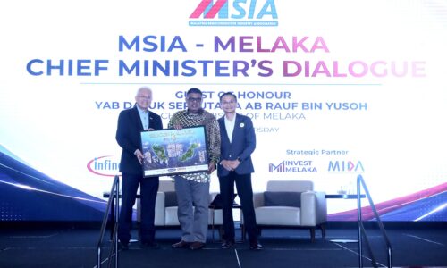 MELAKA MAHU JADI NEGERI PERTAMA BANGUNKAN PUSAT E-WASTE BERSEPADU