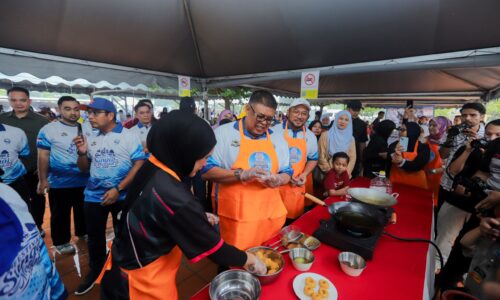 PPSPM CIPTA REKOD KUIH KERIA TERBANYAK, KONDA KONDI TERBESAR