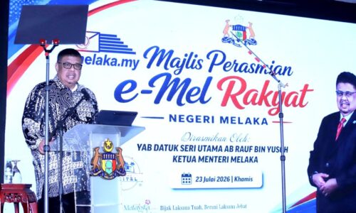 203,000 AKAUN E-MEL RAKYAT BERJAYA DIDAFTARKAN