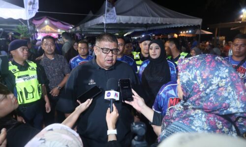 UMBAI JADI TARIKAN PELANCONGAN LUAR BANDAR BERTARAF DUNIA