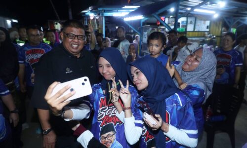 LEBIH 300 PROJEK BERNILAI RM40 JUTA RANCAKKAN PEMBANGUNAN DUN SERKAM