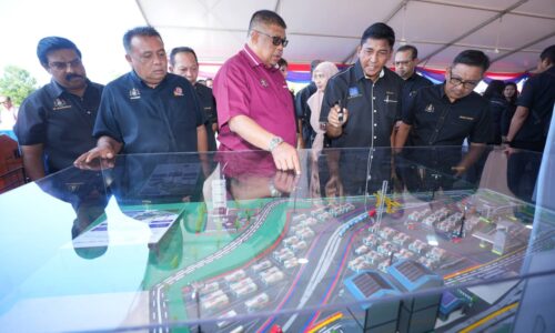 MELAKA RANCANG LALUAN BAHARU, TINGKAT KECEKAPAN JARINGAN LOGISTIK