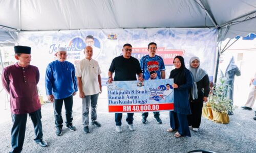 PEMBINAAN POLITEKNIK ANGKAT DUN KUALA LINGGI SEBAGAI HAB PENDIDIKAN TINGGI