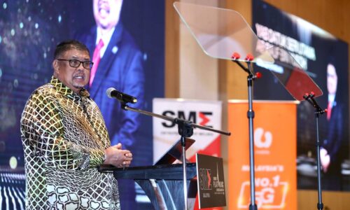 USAHAWAN MELAKA PERLU BERANI TEROKA PASARAN BAHARU