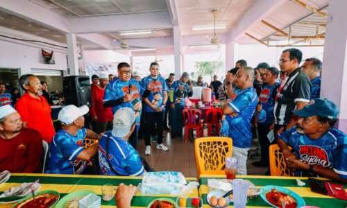 NELAYAN MELAKA TERIMA ‘DURIAN RUNTUH’