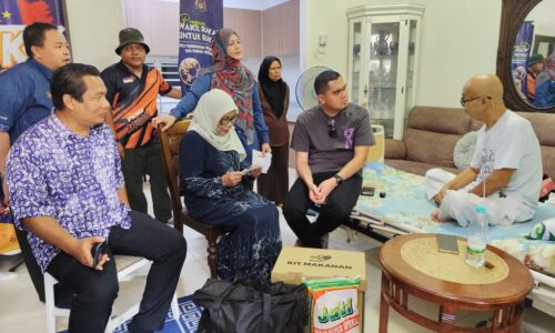 WRUR MERLIMAU BAWA KONSEP ‘ADUAN DI KEDAI KOPI’
