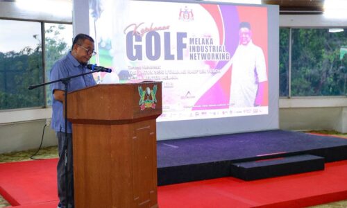 MELAKA TERUS DIYAKINI KOMUNITI PERNIAGAAN, PELABUR