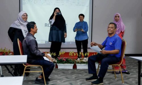 MPHTJ PELAJARI BAHASA ISYARAT DEKATI KOMUNITI OKU