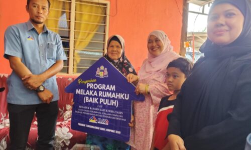 ABIBAH LEGA, LPM BAIK PULIH RUMAH BERISIKO ROBOH AKIBAT ANAI-ANAI