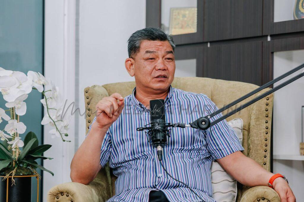 Siapa tok ajak