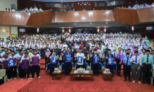 JAKIM DEKATI REMAJA, TANGANI ISU SOSIAL