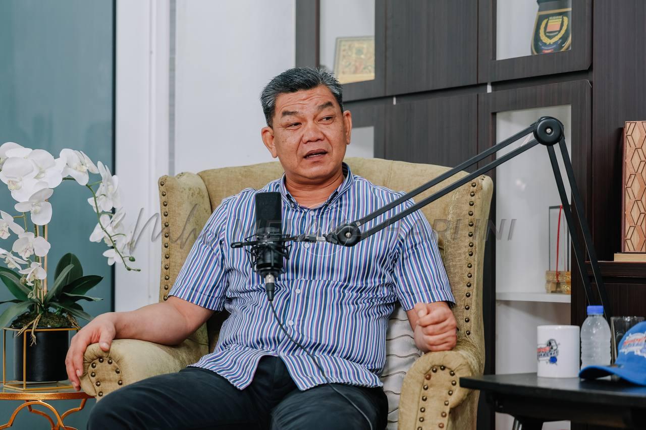 6163434948195455119