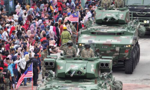 LEBIH 12,000 PESERTA MERIAHKAN PERBARISAN HARI KEBANGSAAN MELAKA 31 OGOS INI