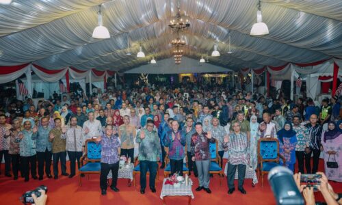 KERJASAMA PERSEKUTUAN, MELAKA WAJAR JADI CONTOH – PM
