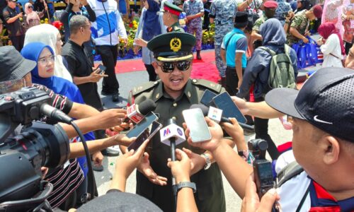 HARI KEBANGSAAN MELAKA LAKAR SEJARAH, REKOD LEBIH 150,000 PENGUNJUNG