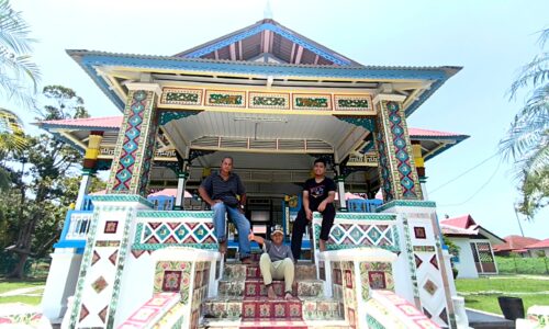 CUTI HARI KEBANGSAAN, ATUK BAWA CUCU JEJAK SEJARAH