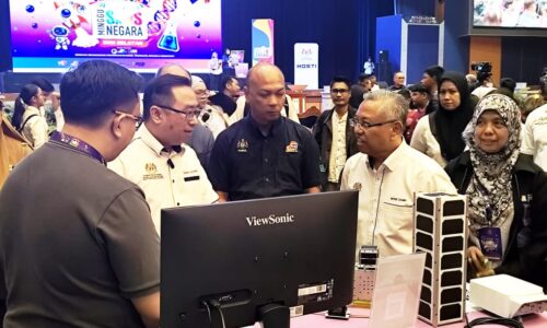 PENYERTAAN KARNIVAL MINGGU SAINS NEGARA MENINGKAT SETIAP TAHUN