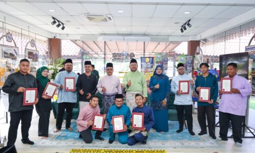 PPSPM CAPAI 70 PERATUS SASARAN PENGUNJUNG