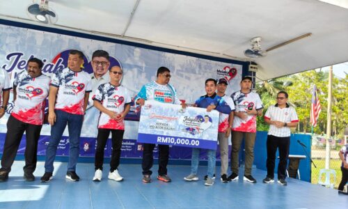 TOK RAUF PUJI KOMITMEN, KEGIGIHAN AH SEM