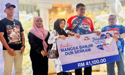 JELAJAH KETUA MENTERI BUKAN SEKADAR SINGGAH, BAWA SINAR BUAT RAKYAT SERKAM