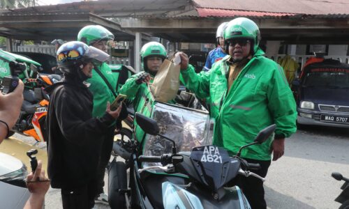 ‘KAMI RASA DIHARGAI, TOK RAUF SENDIRI RASAI SUSAH PAYAH KAMI’