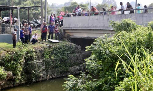 WRUR TABOH NANING: KAJIAN DALAMKAN SUNGAI BRISU, IKHTIAR ATASI BANJIR