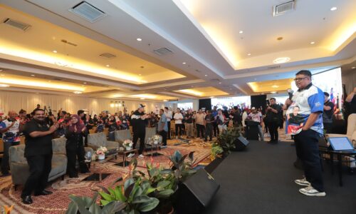 ANAK MELAKA PERLU BANGGA, NEGERI INI LAIN DARIPADA YANG LAIN