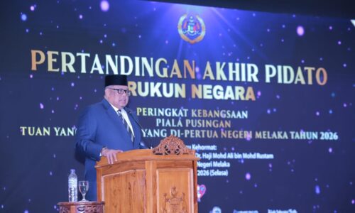 MELAKA PERLUAS GERAN PIDATO, HARGAI KEGIGIHAN SEKOLAH DAN INSTITUSI PENDIDIKAN