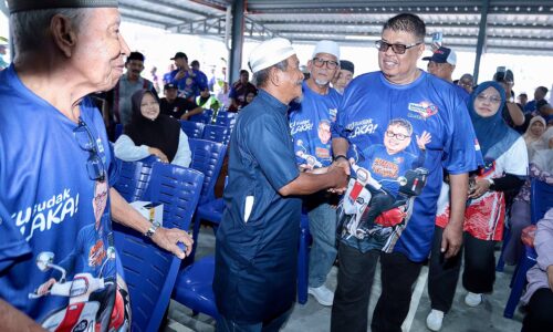 TIGA PROGRAM, SATU PRINSIP: KERAJAAN MELAKA SENTIASA DEKAT DENGAN RAKYAT