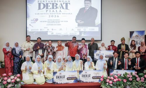 PENDIDIKAN ANAK MUDA TIDAK TERHENTI DI BILIK KULIAH – AB RAUF