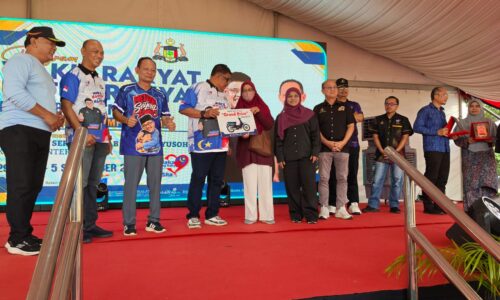 ‘KITA BUKAN HANYA PANDAI CATAT MASALAH, TETAPI PANDAI CARI JALAN KELUAR’ – AB RAUF