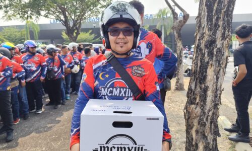 HIMPUNAN BERMOTOR ERAT HUBUNGAN ORANG MUDA MELAKA
