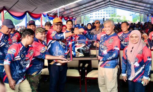 PERATUSAN LEPASAN SPM DI MELAKA PILIH TVET ANTARA TERTINGGI – TPM