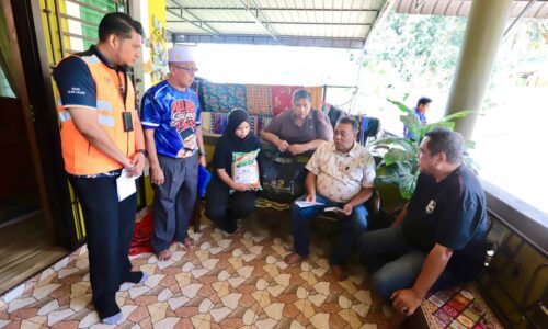 ‘TERIMA KASIH TOK HAMEED SENTIASA BANTU RAKYAT’
