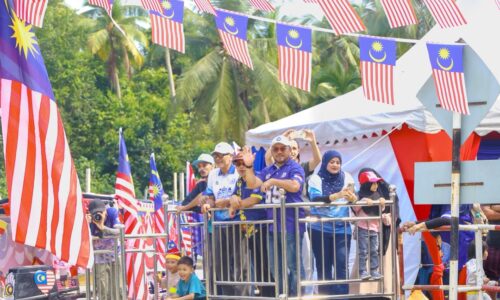 FESTIVAL SUNGAI MELAKA ‘HIDUPKAN’ EKONOMI KOMUNITI AYER LIMAU