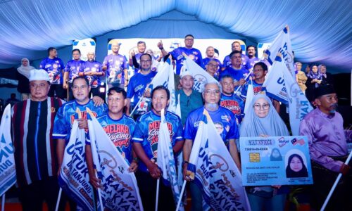 WRUR BUKAN PESTA KERAJAAN, TETAPI MEDAN RAKYAT