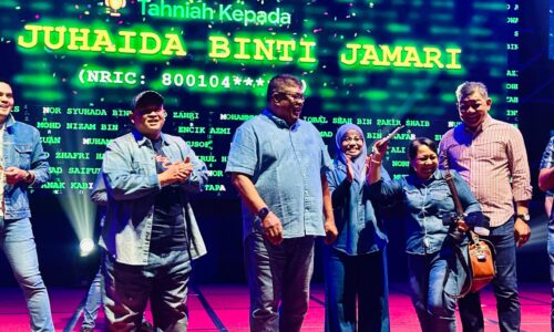 ‘TERIMA KASIH JAGA MELAKA’ – AB RAUF ZAHIR PENGHARGAAN BUAT 5,000 PENJAWAT AWAM