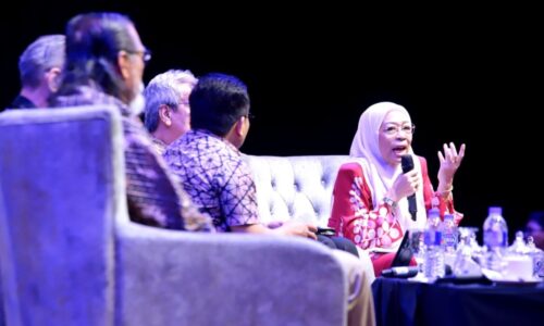 CADANG SATU RUMAH, SATU PERLEMBAGAAN PERSEKUTUAN DAN NEGERI