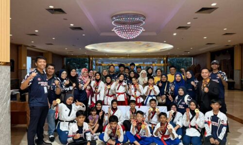 ANAK JATI MELAKA BAWA SUKAN TAEKWANDO BERSINAR DI BATAM