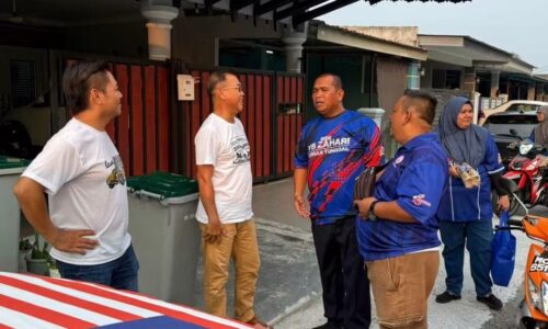 ZAHARI LAKSANA 80 PERATUS MENIFESTO DURIAN TUNGGAL