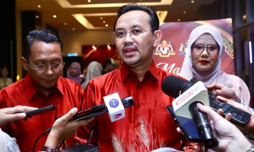 SEKTOR KOPERASI SASAR LONJAK PENDAPATAN RM100 BILION TAHUN INI