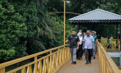 MOTAC TINJAU NAIK TARAF INFRASTRUKTUR ZOO MELAKA